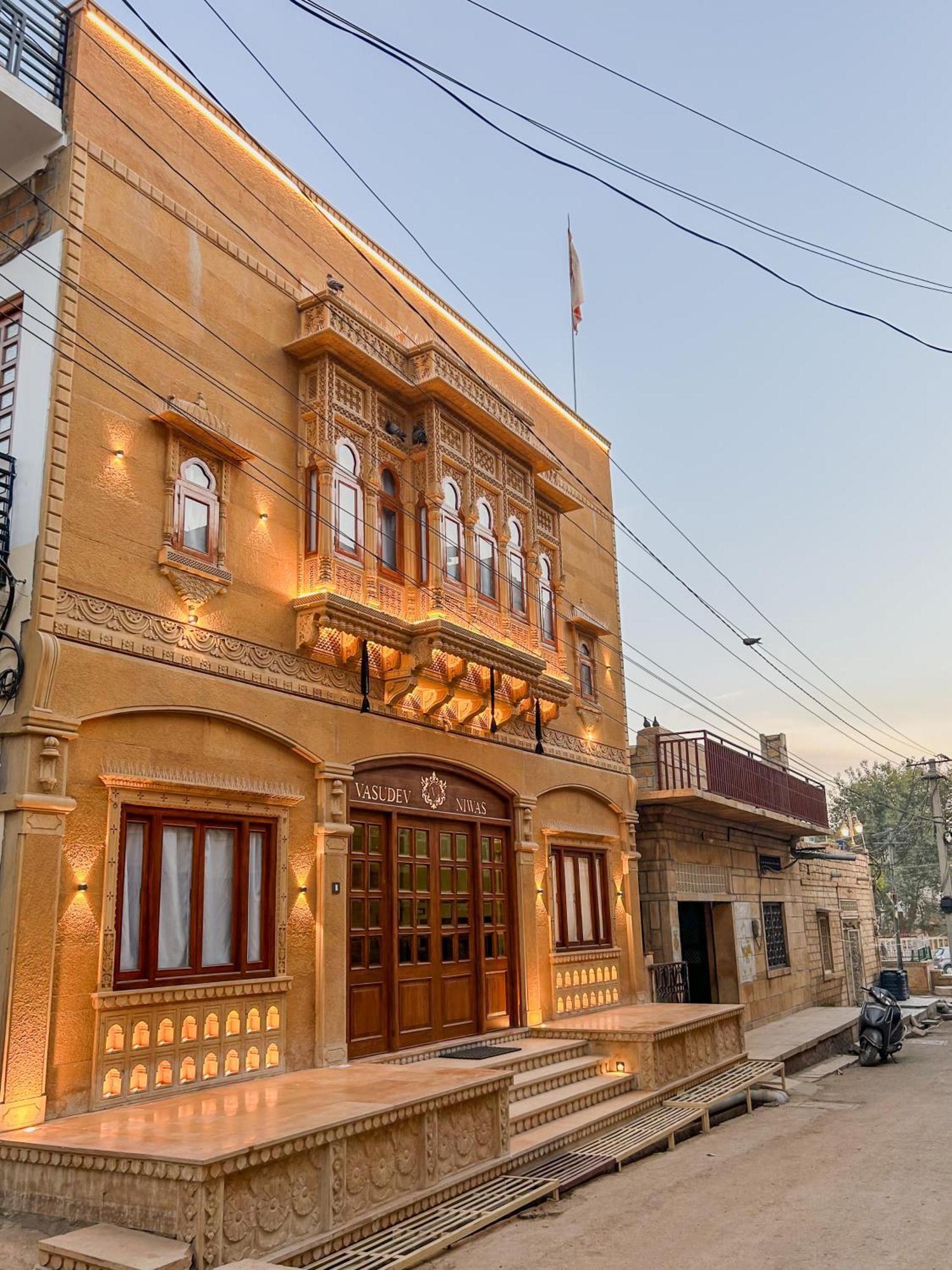 Hotel Vasudev Niwas Jaisalmer Εξωτερικό φωτογραφία